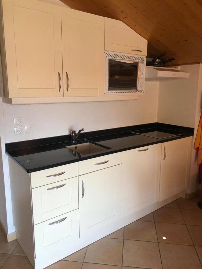 Appartement In De Haute Savoie Сен-Жан-де-Сикст Экстерьер фото